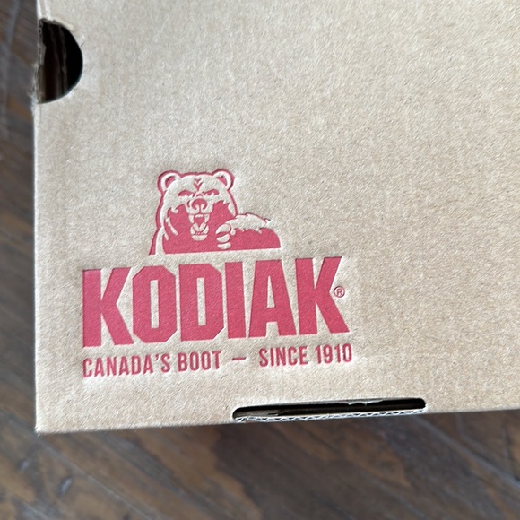 NEW! Kodiak Boots - Picture 9 of 10